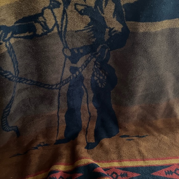 Owen Western Cowboy Fleece Throw/Blanket - Picture 4 of 6